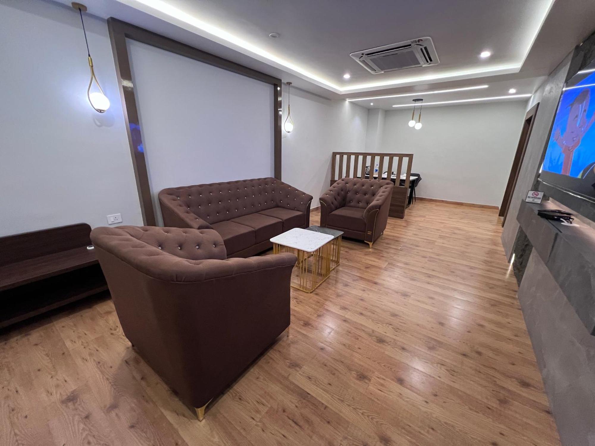 Silver Stone Park Resort, Kovilpatti Εξωτερικό φωτογραφία