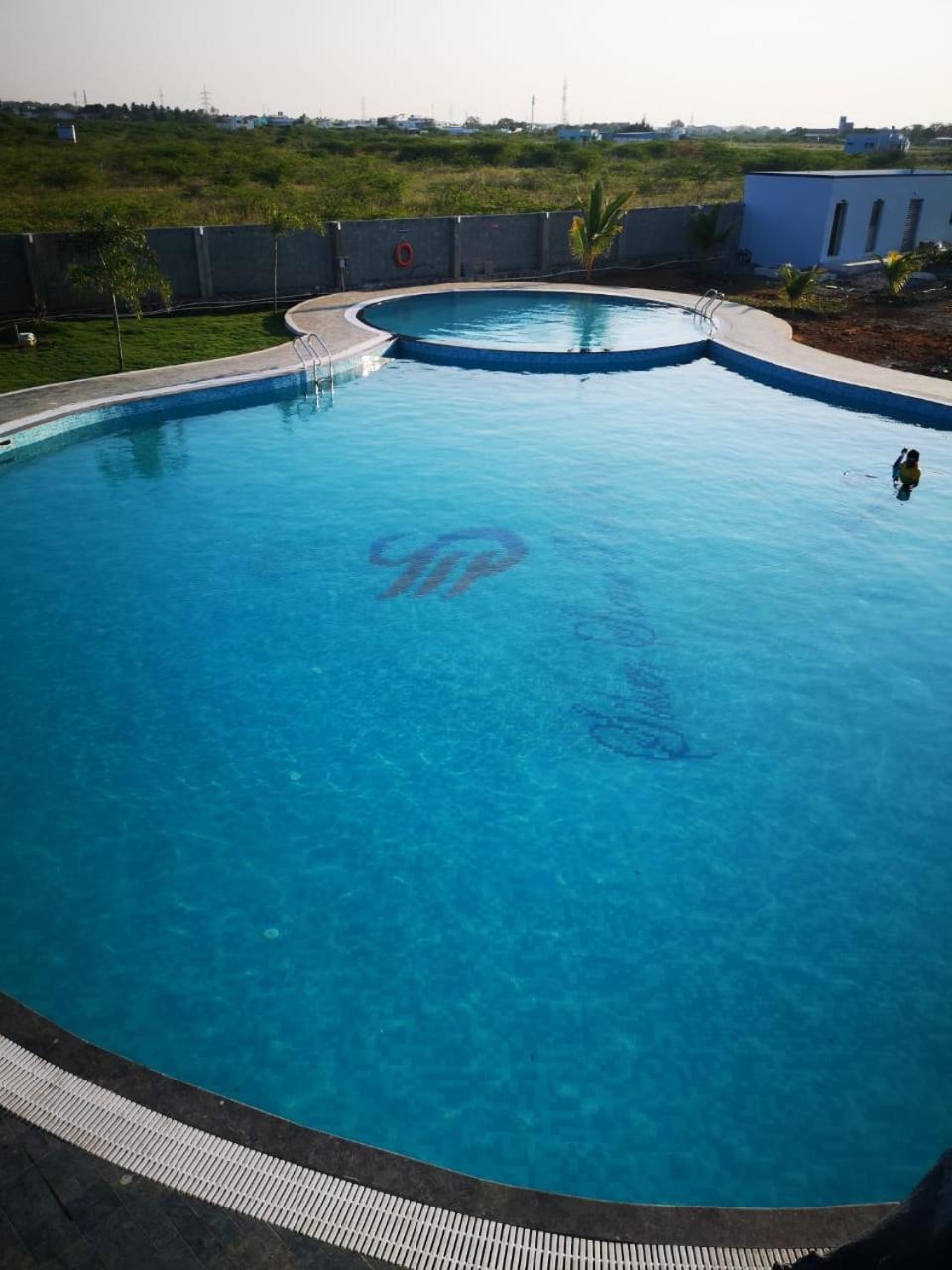 Silver Stone Park Resort, Kovilpatti Εξωτερικό φωτογραφία