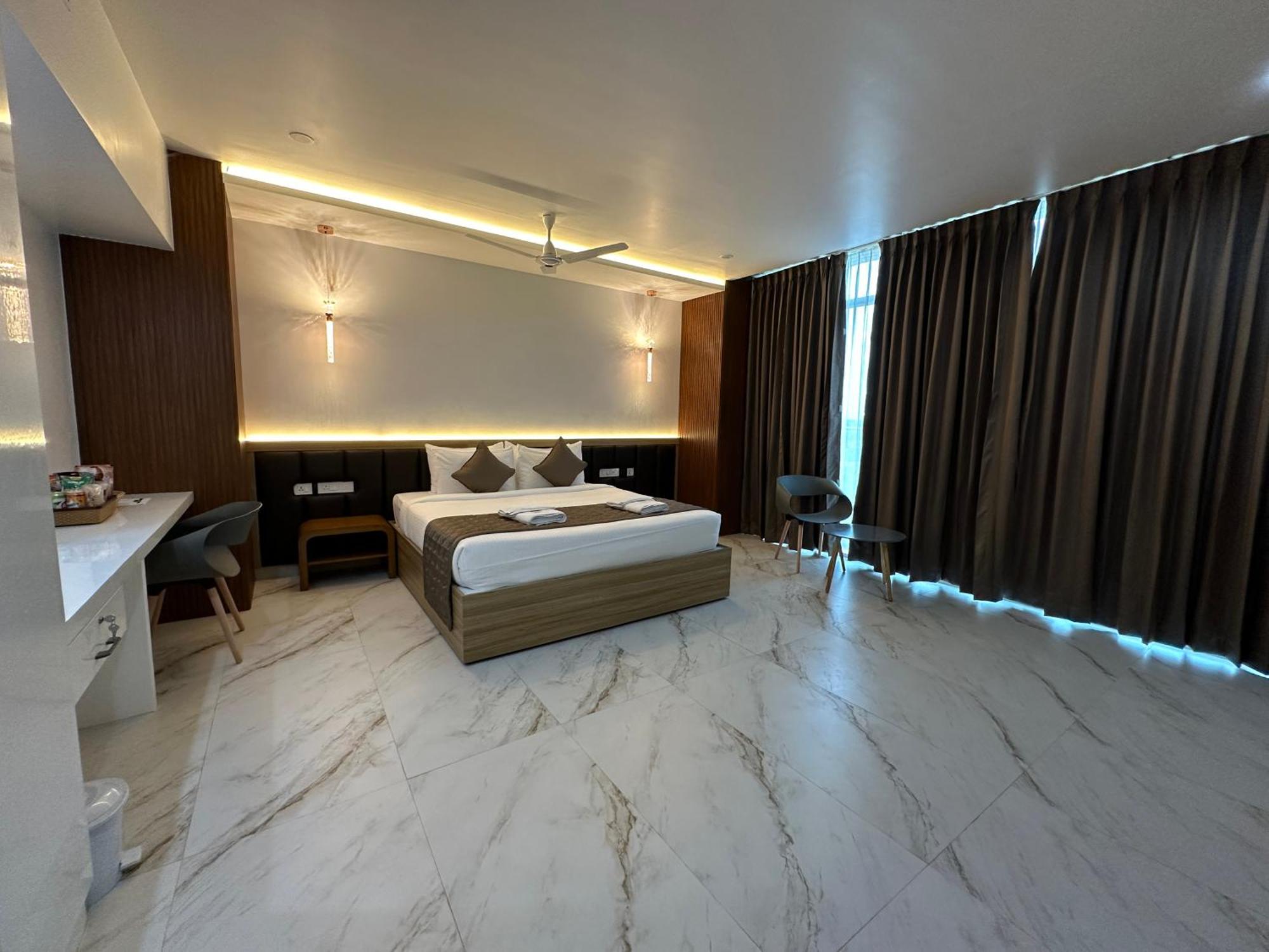 Silver Stone Park Resort, Kovilpatti Εξωτερικό φωτογραφία